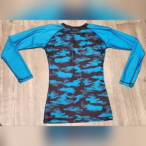 Roar grappling shirt